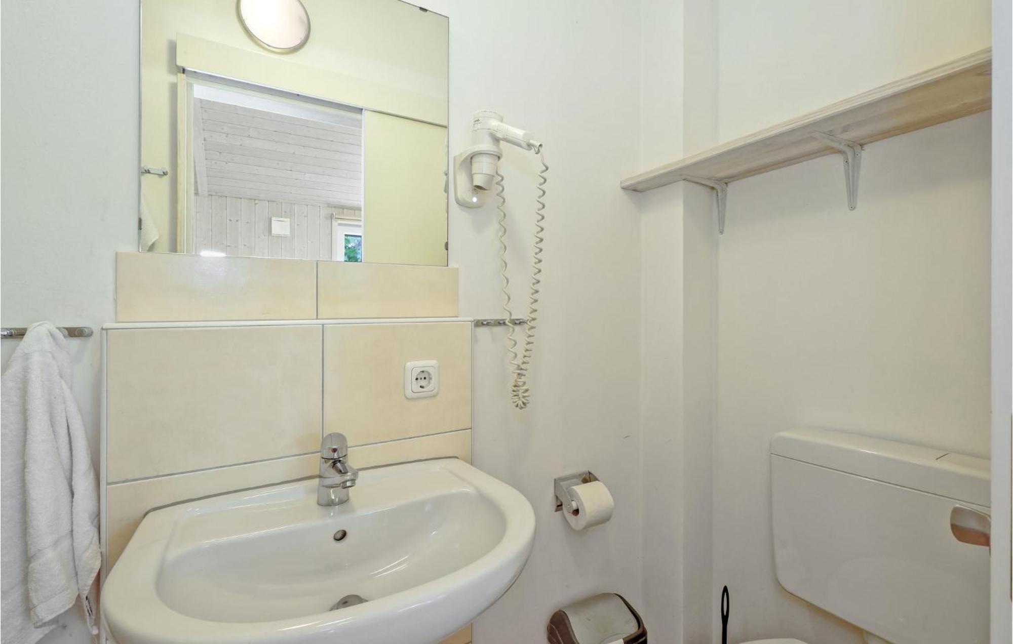 Schmugglerstieg 9C - Dorf 5 Apartment Любек Екстериор снимка
